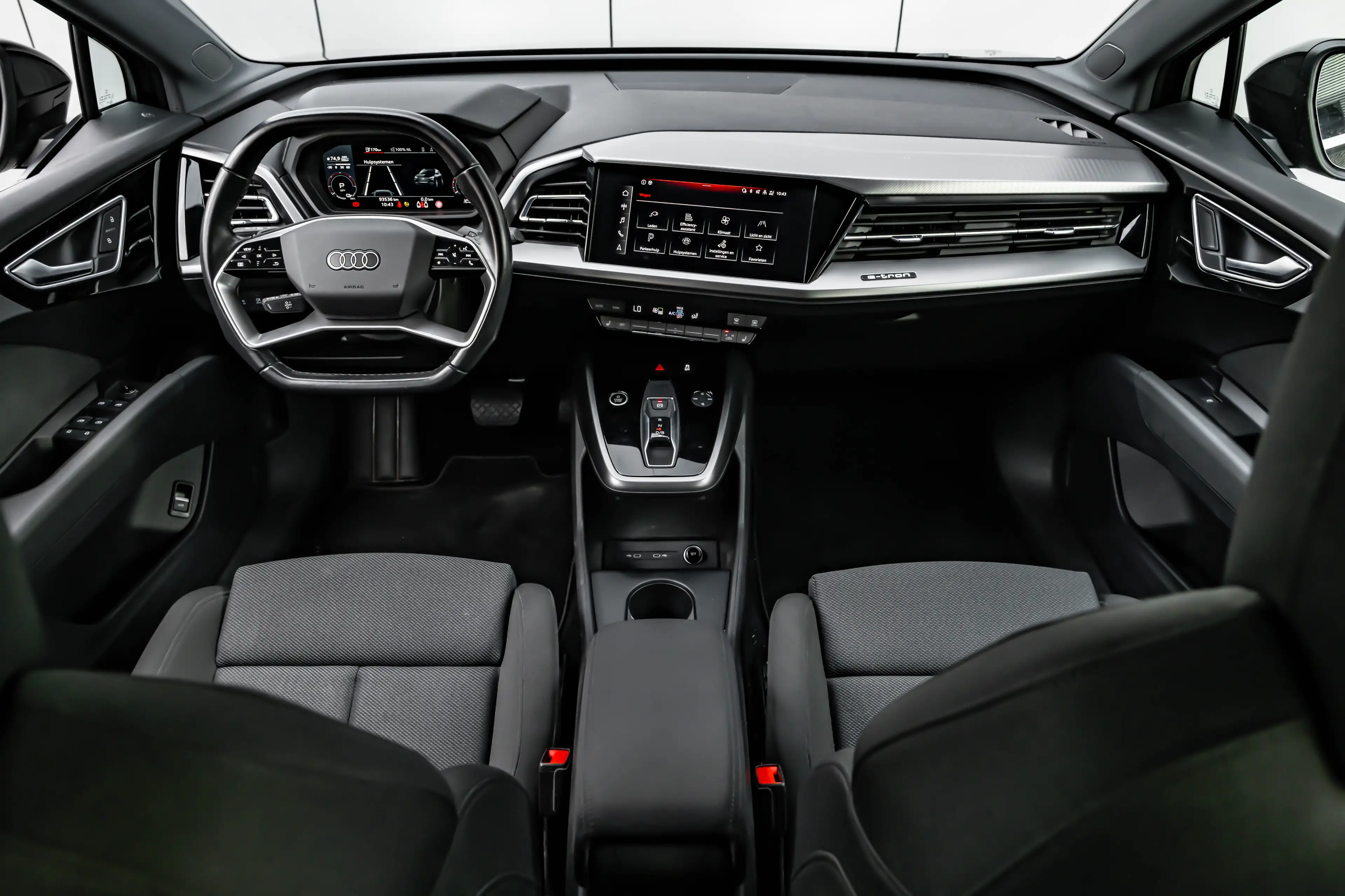 Audi Q4 e-tron 40 Launch edition Advanced Plus 77 kWh 204PK | Tre — photo 6