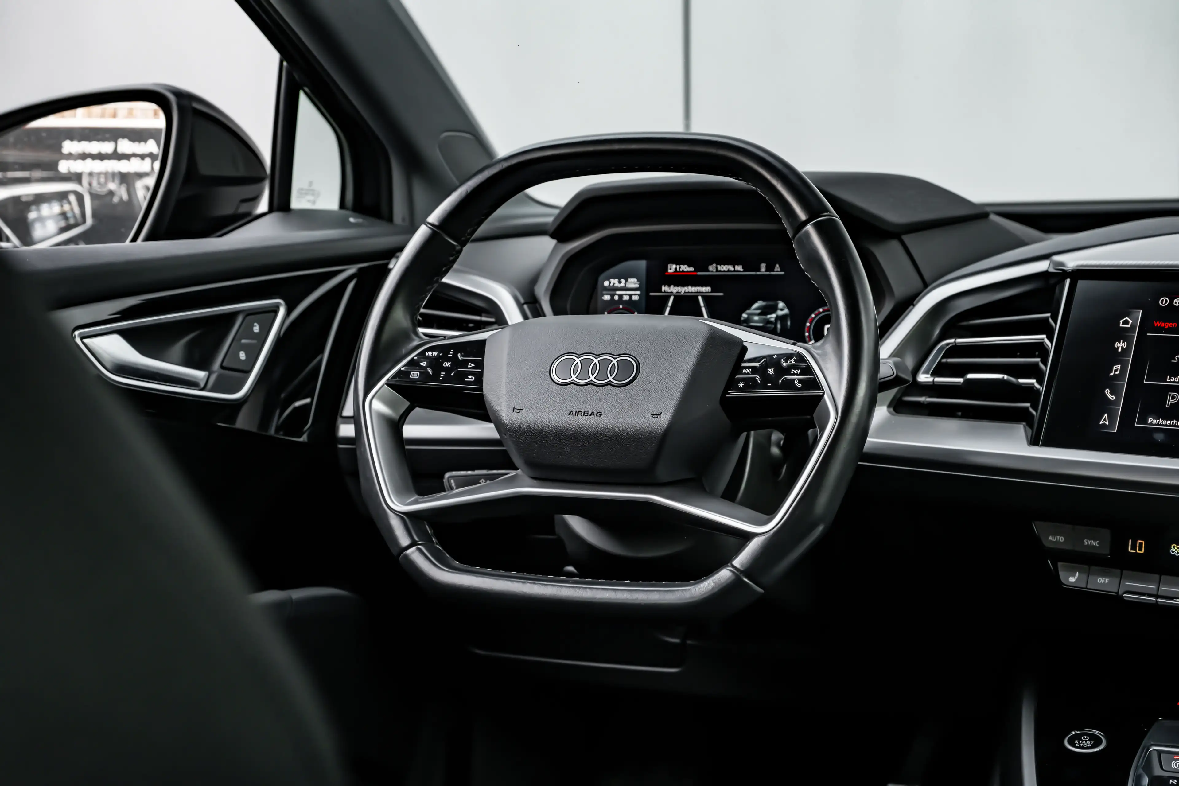 Audi Q4 e-tron 40 Launch edition Advanced Plus 77 kWh 204PK | Tre — photo 7