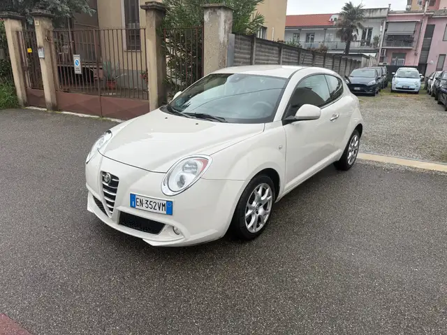 Alfa Romeo MiTo MiTo 1.3 jtdm Distinctive sport pack s