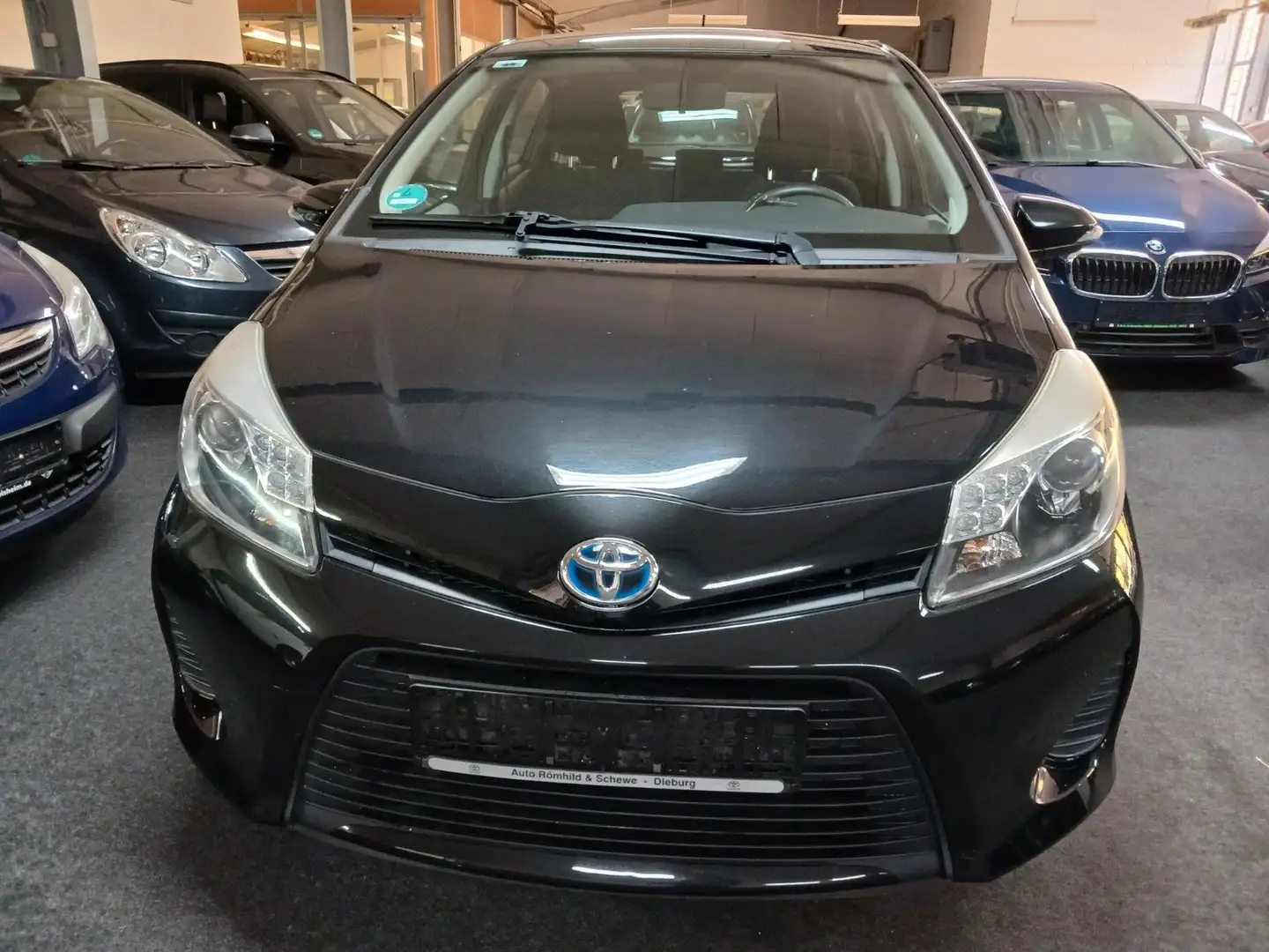 Toyota Yaris Hybrid Life AUTOM GARANTIE SR WR KAMERA Schwarz - 2