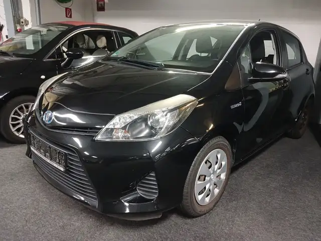 Toyota Yaris Hybrid Life AUTOM GARANTIE SR WR KAMERA