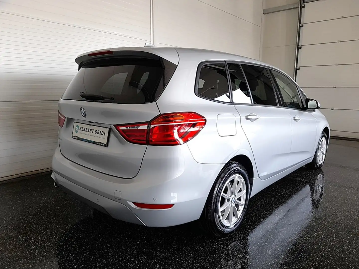 BMW 216 d Gran Tourer Advantage Aut. *FRONTANTRIEB / LE... Silber - 2