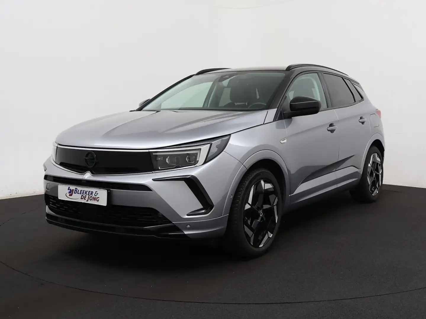 Opel Grandland 1.6 Turbo Plug-In Hybrid 4x4 GSe Opel Grandland 1. Wit - 2