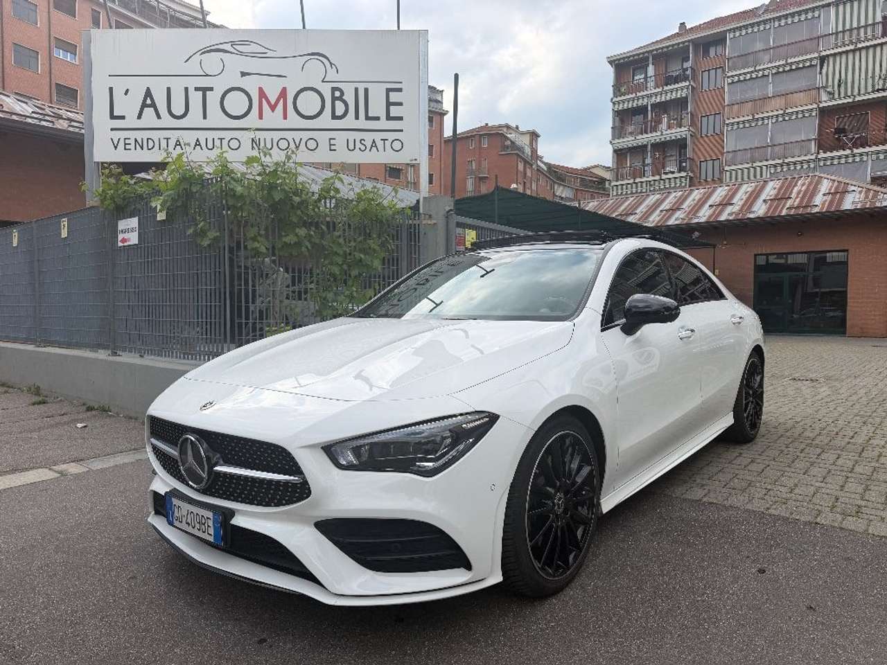 Mercedes-Benz CLA 200 Automatic Premium