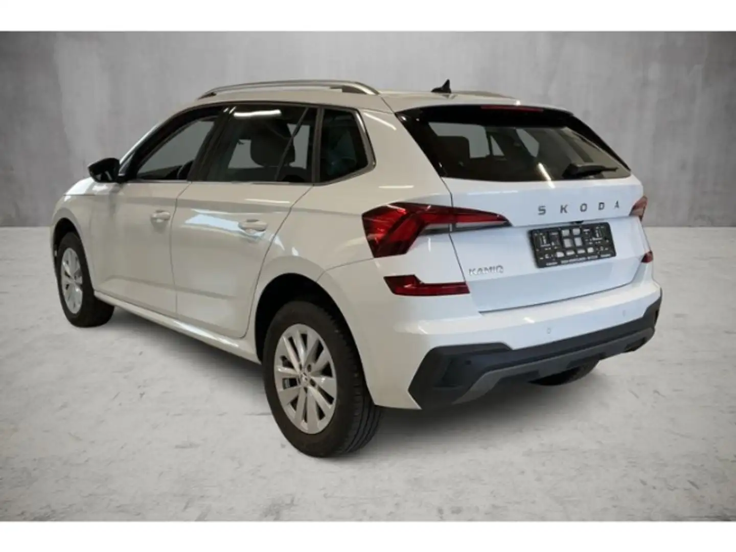 Skoda Kamiq 1.0 TSI DSG SELECTION KAMERA PDC SITZHZG LED Weiß - 2