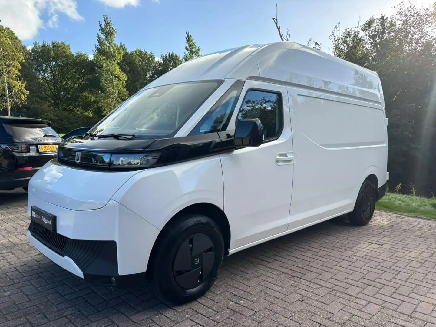 Farizon SV L2H2 231PK | Trekhaak | Hoog dak | Adaptive Cruise Blanco - 2