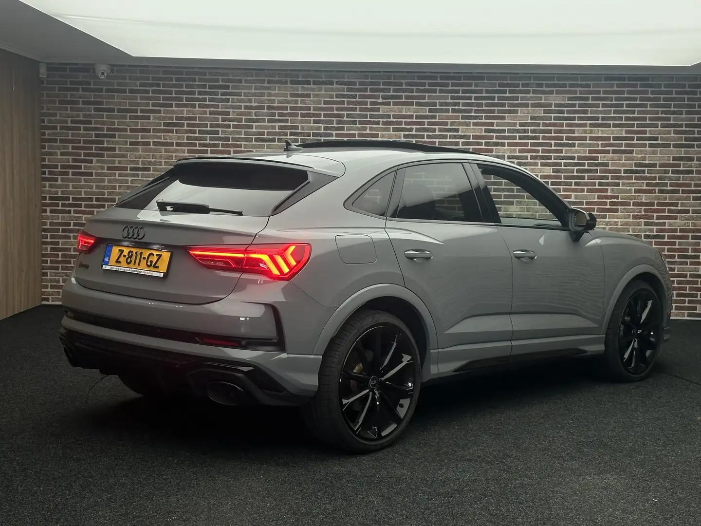 Audi RS Q3 RSQ3 TFSI Panorama Nardo Camera Grijs - 2