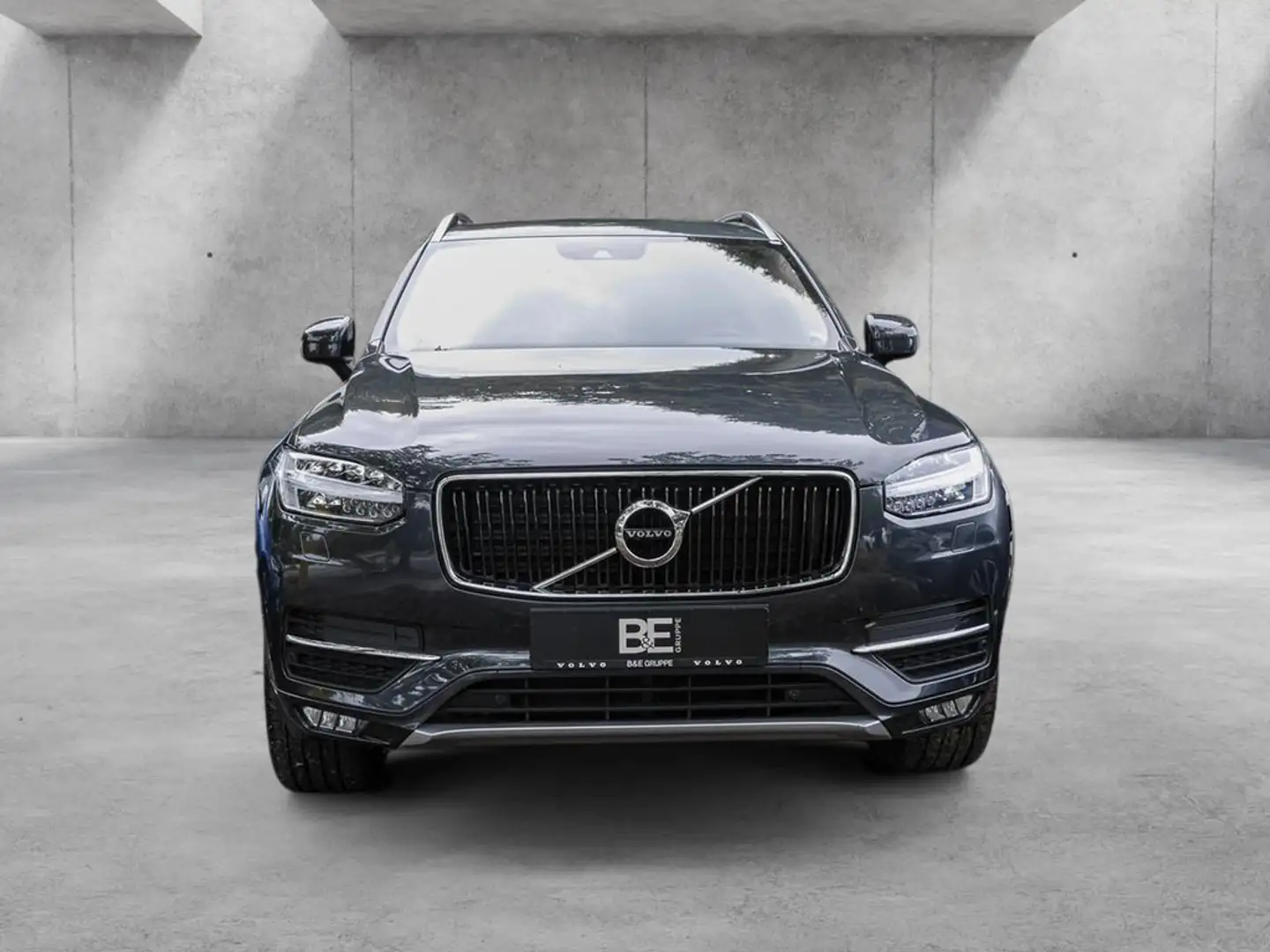 Volvo XC90 D5 AWD Momentum Geartronic 7-Sitzer Navi AHK Grau - 2