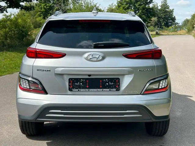 Hyundai Kona view 5