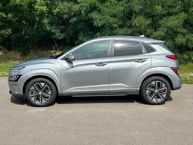 Hyundai Kona view 7