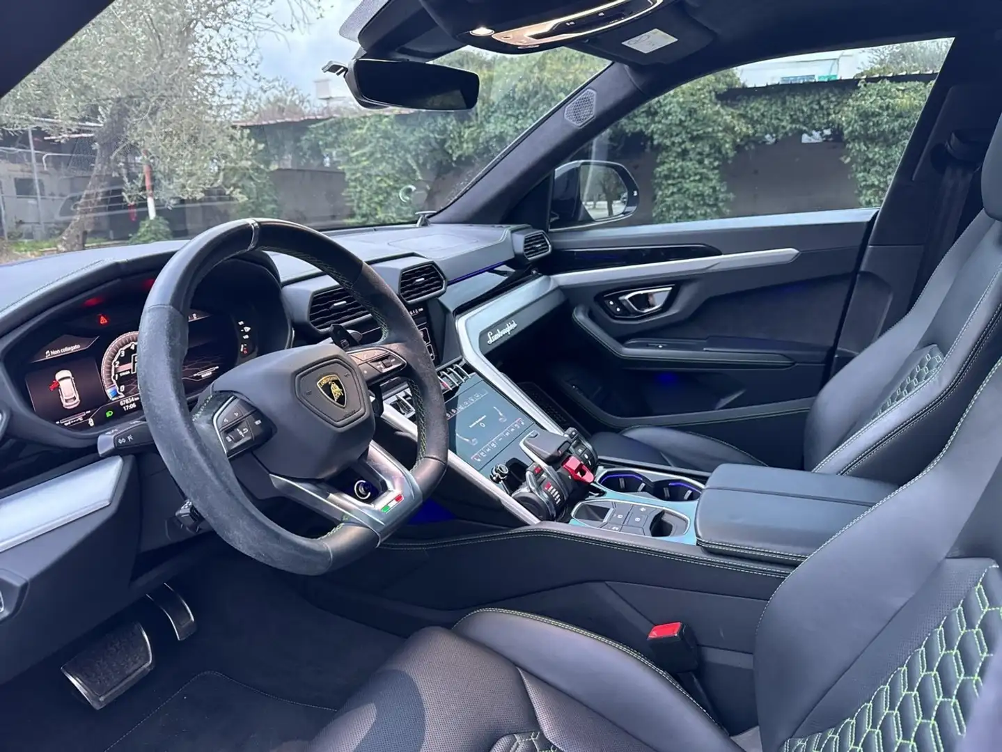 Lamborghini Urus 4.0 benzina-650 CV Nero - 2