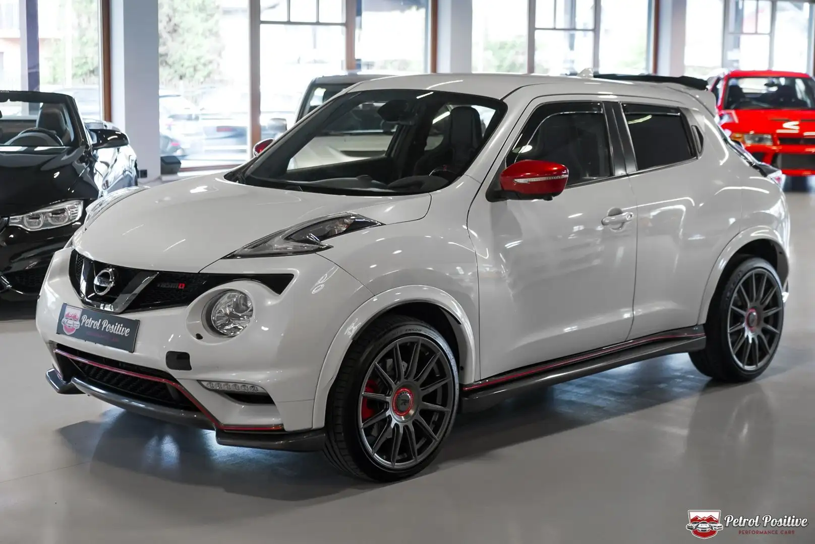 Nissan Juke 1,6 DIG-T Nismo RS / RECARO Sportsitze / Schalter Wit - 2