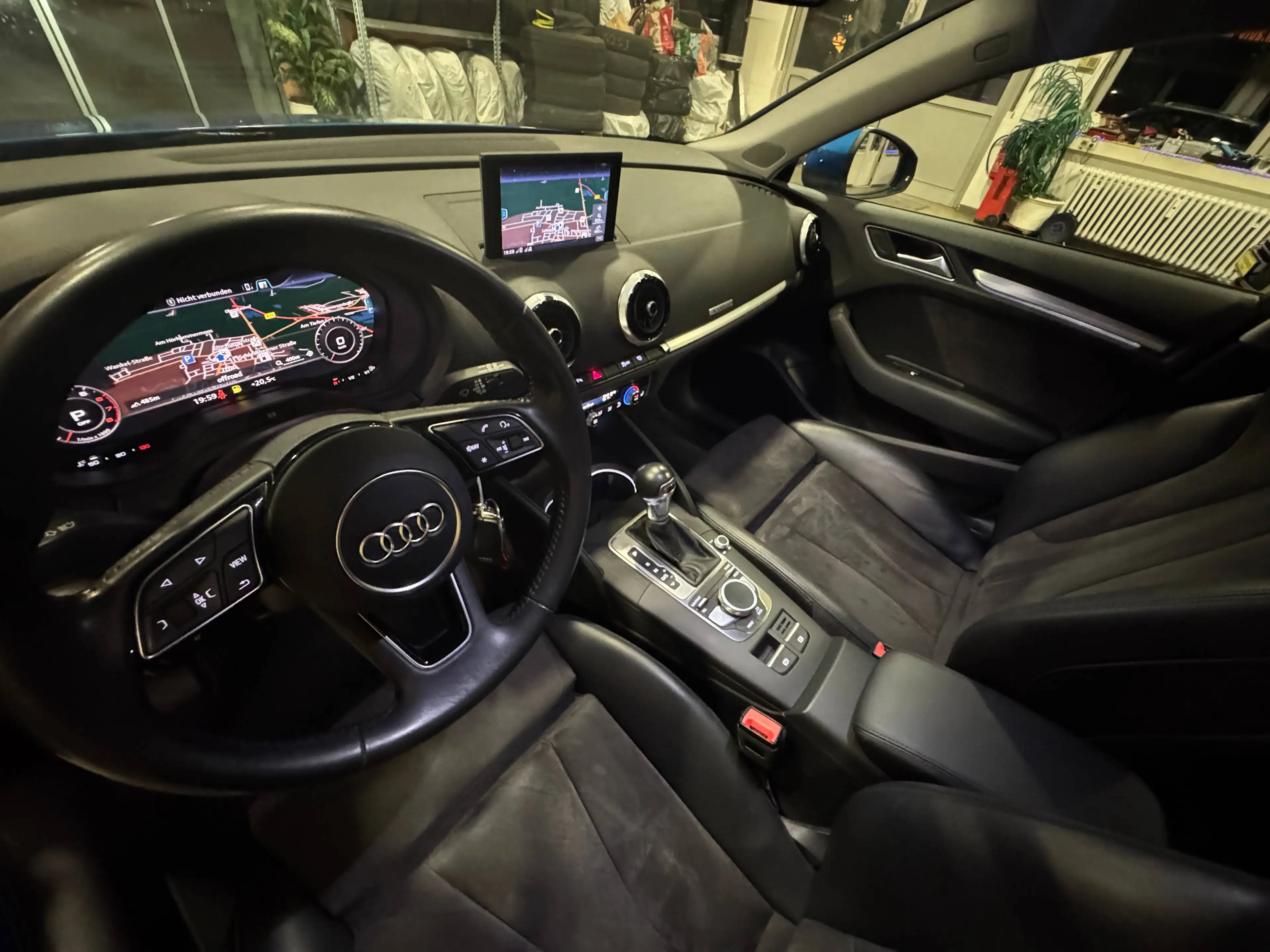 Audi A3 40 TFSI quattro sport,Quattro, S-tronik, NAVI MMI,Leder,LED SW,AHK,SHZ,Standheizung, — photo 13
