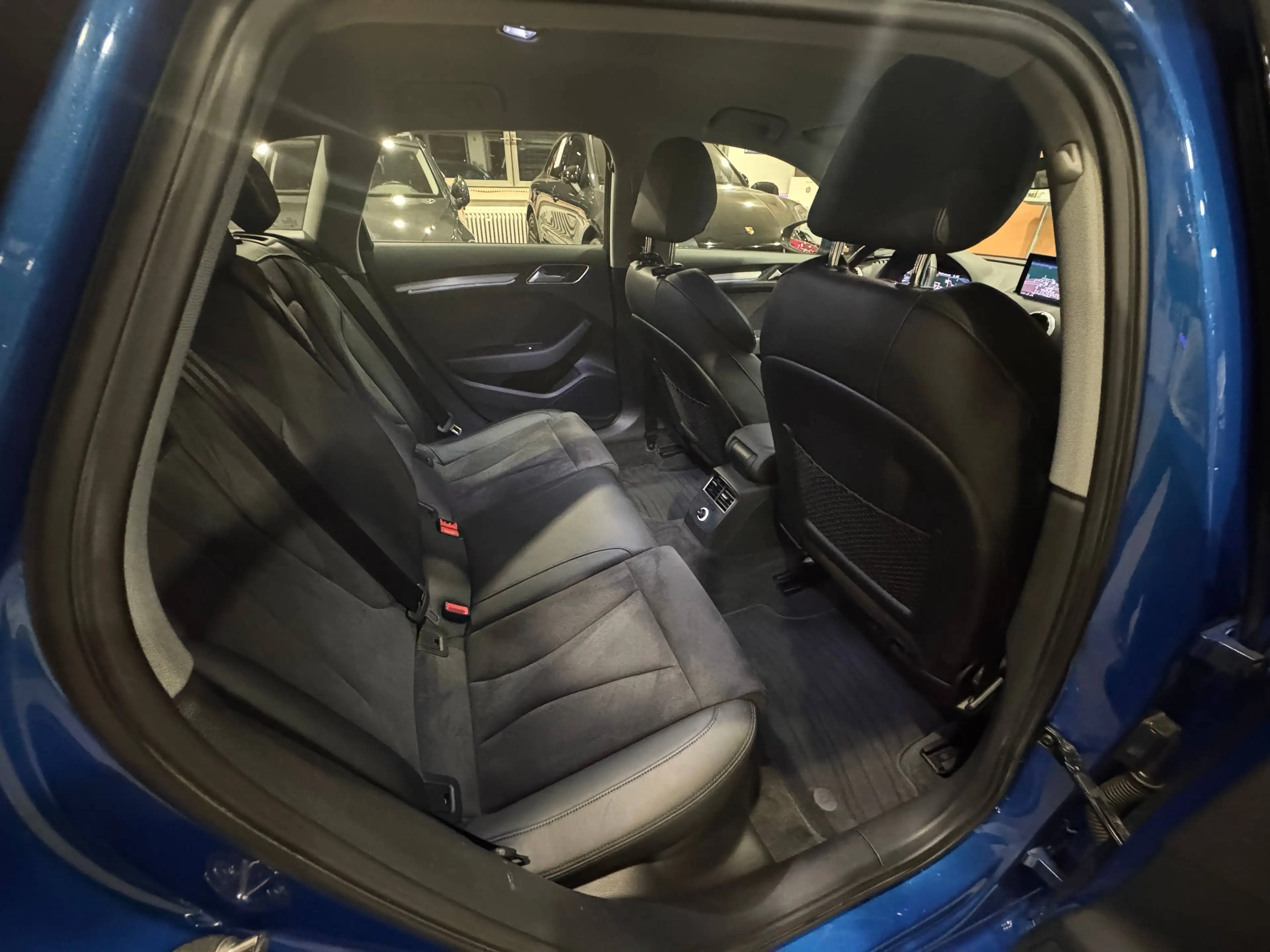 Audi A3 40 TFSI quattro sport,Quattro, S-tronik, NAVI MMI,Leder,LED SW,AHK,SHZ,Standheizung, — photo 17