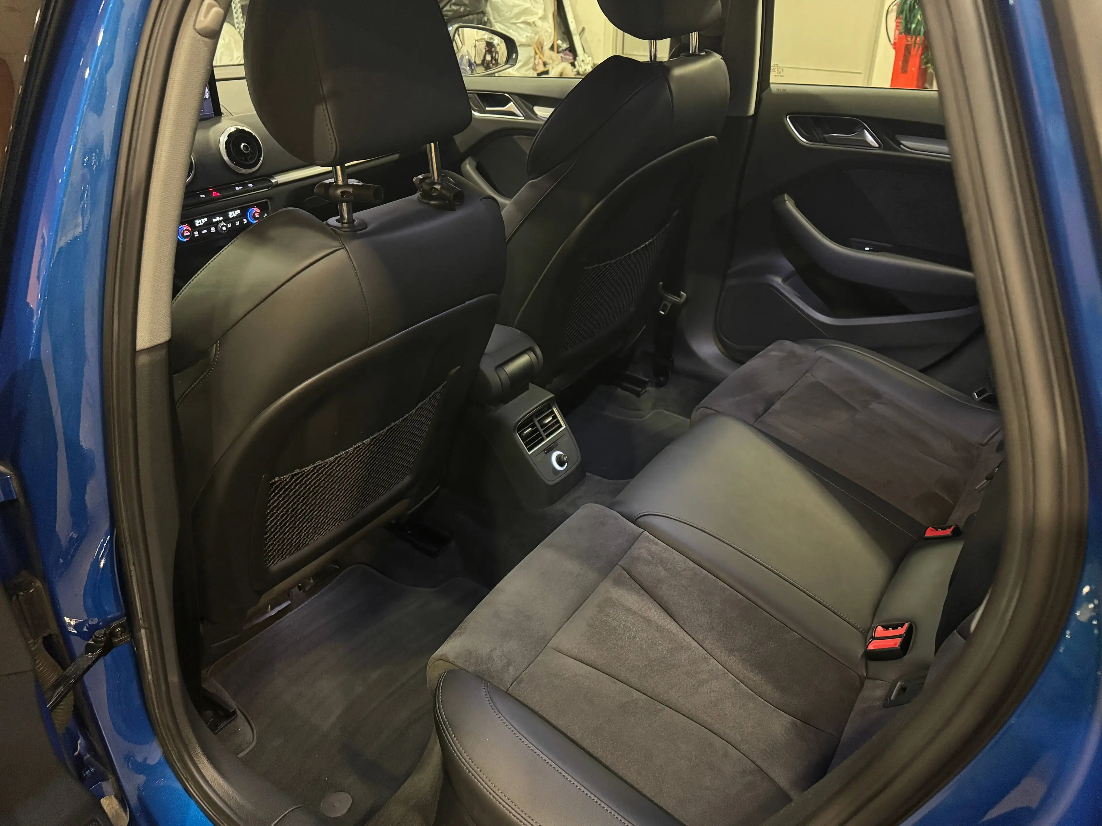 Audi A3 40 TFSI quattro sport,Quattro, S-tronik, NAVI MMI,Leder,LED SW,AHK,SHZ,Standheizung, — photo 12