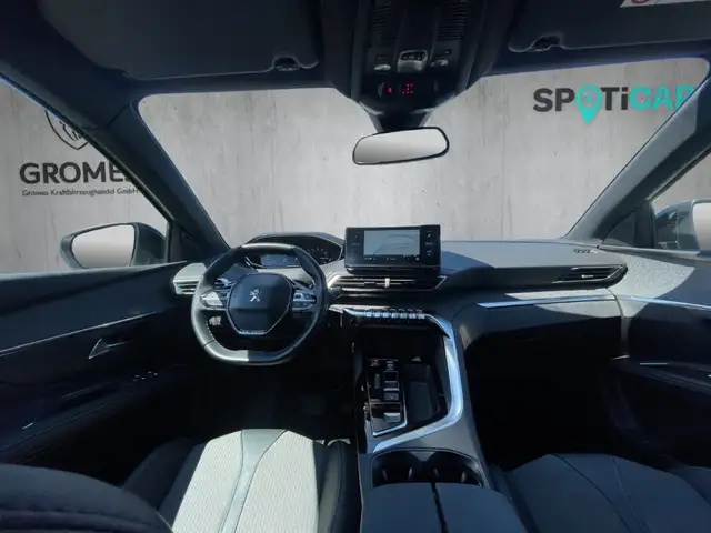 Peugeot 5008 view 12