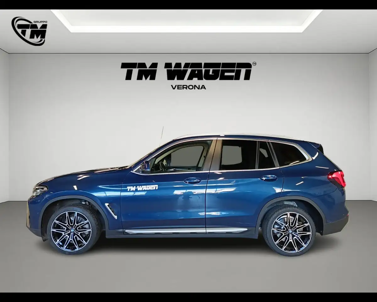 2022 BMW X3 xDrive20d 48V, photograph 2