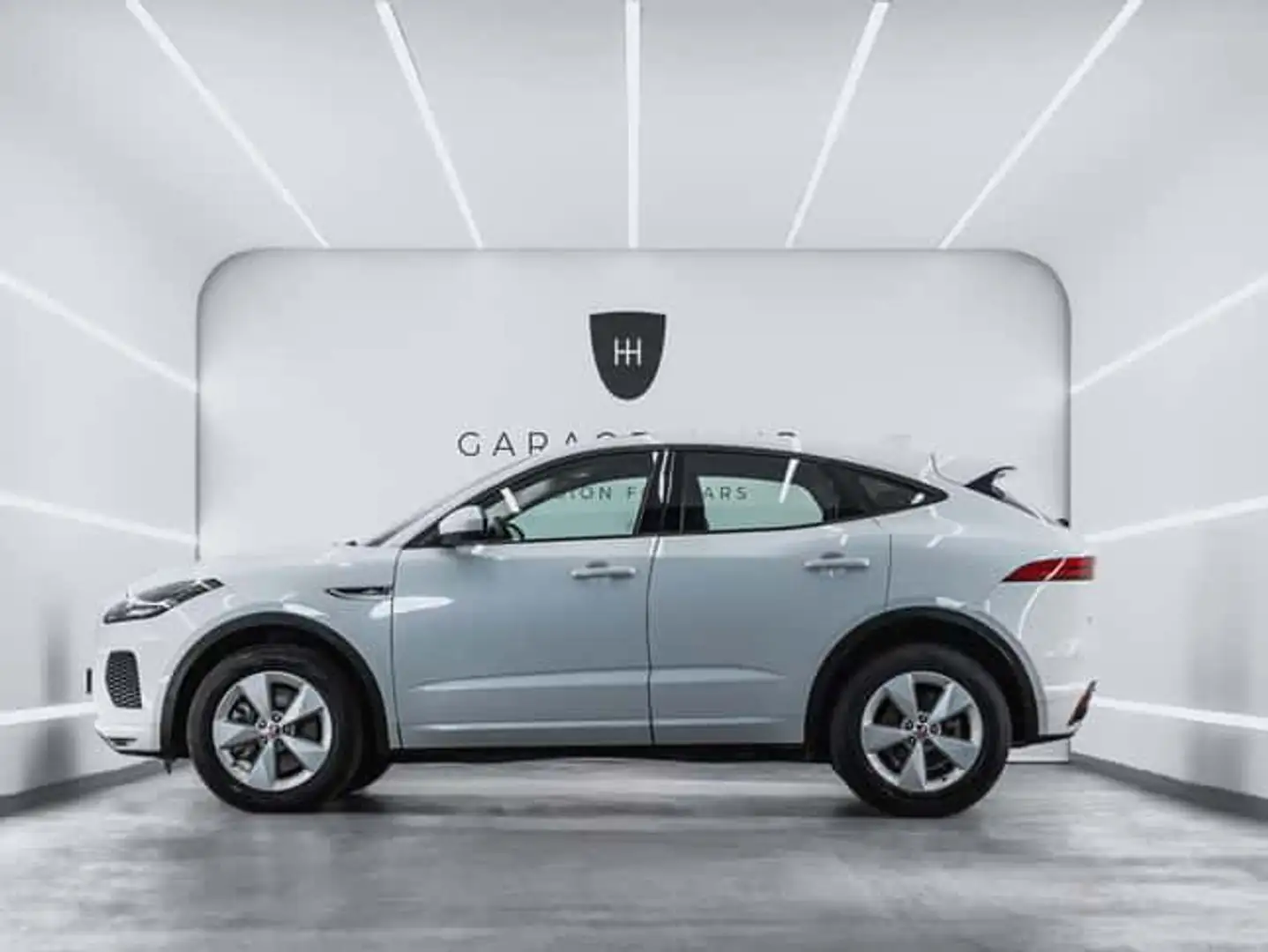 Jaguar E-Pace 2.0 I4 First Edition AWD Aut. 249 - 2