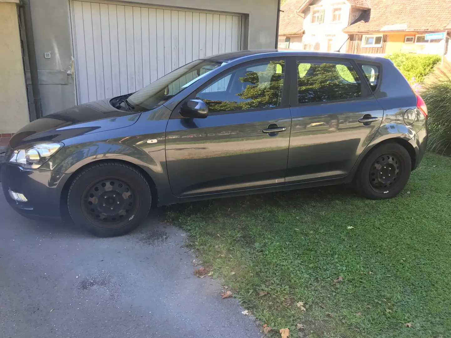 Kia Ceed / cee'd cee'd 1,4 CVVT Motion ISG Motion Grau - 2