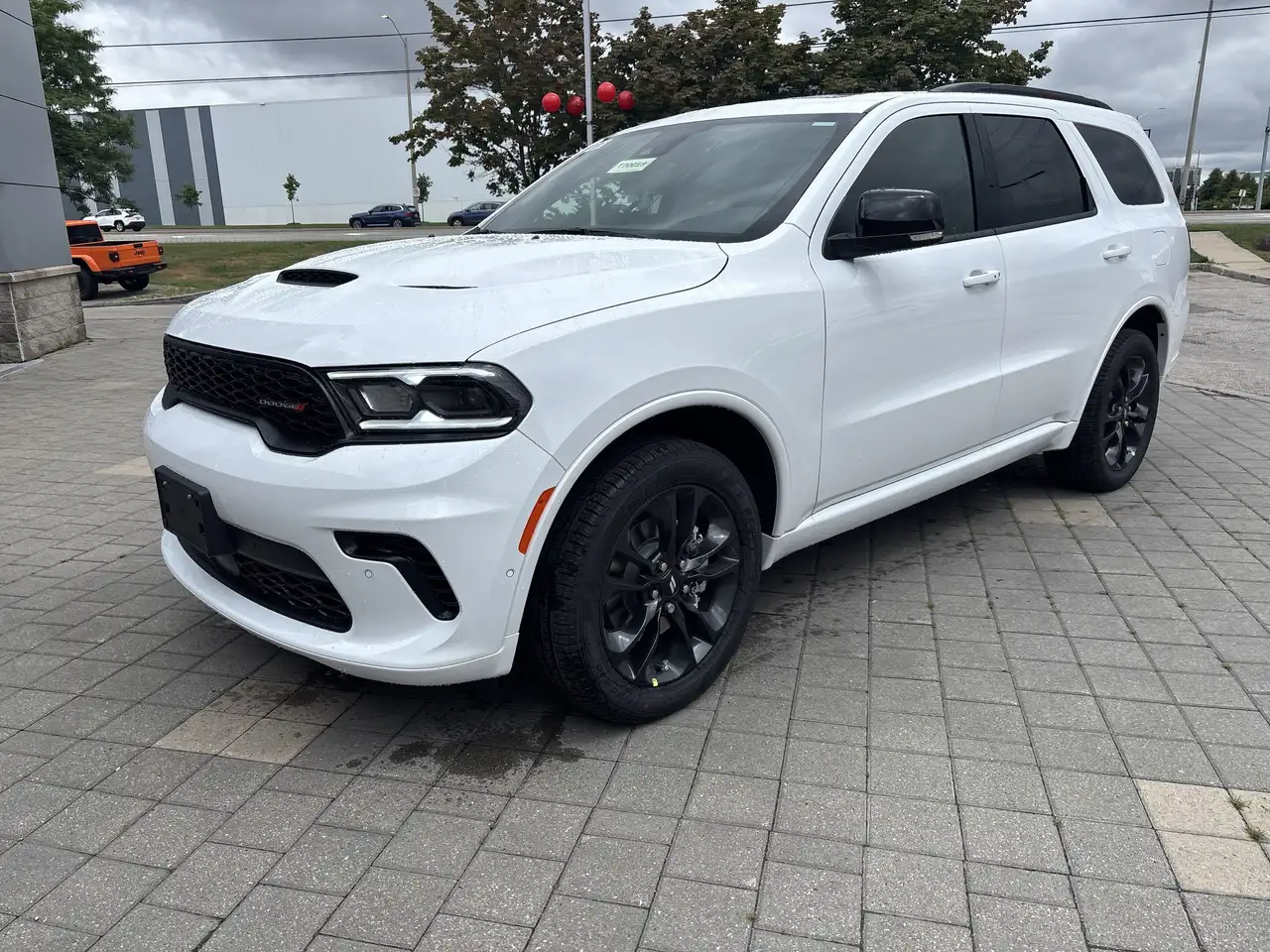 Dodge Durango снимка Dodge Durango