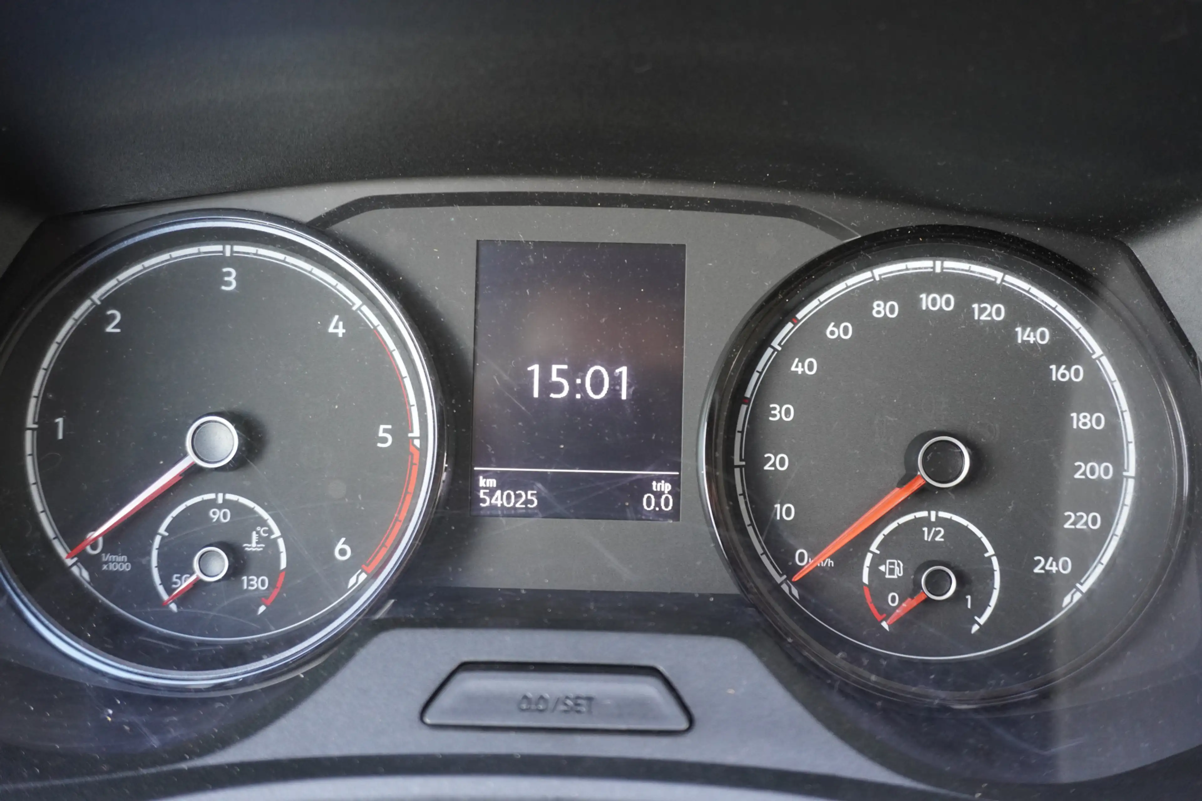 Volkswagen T6.1 Transporter L2H1 110pk L2H1 Camera Apple Carplay Airco Cruise — photo 14