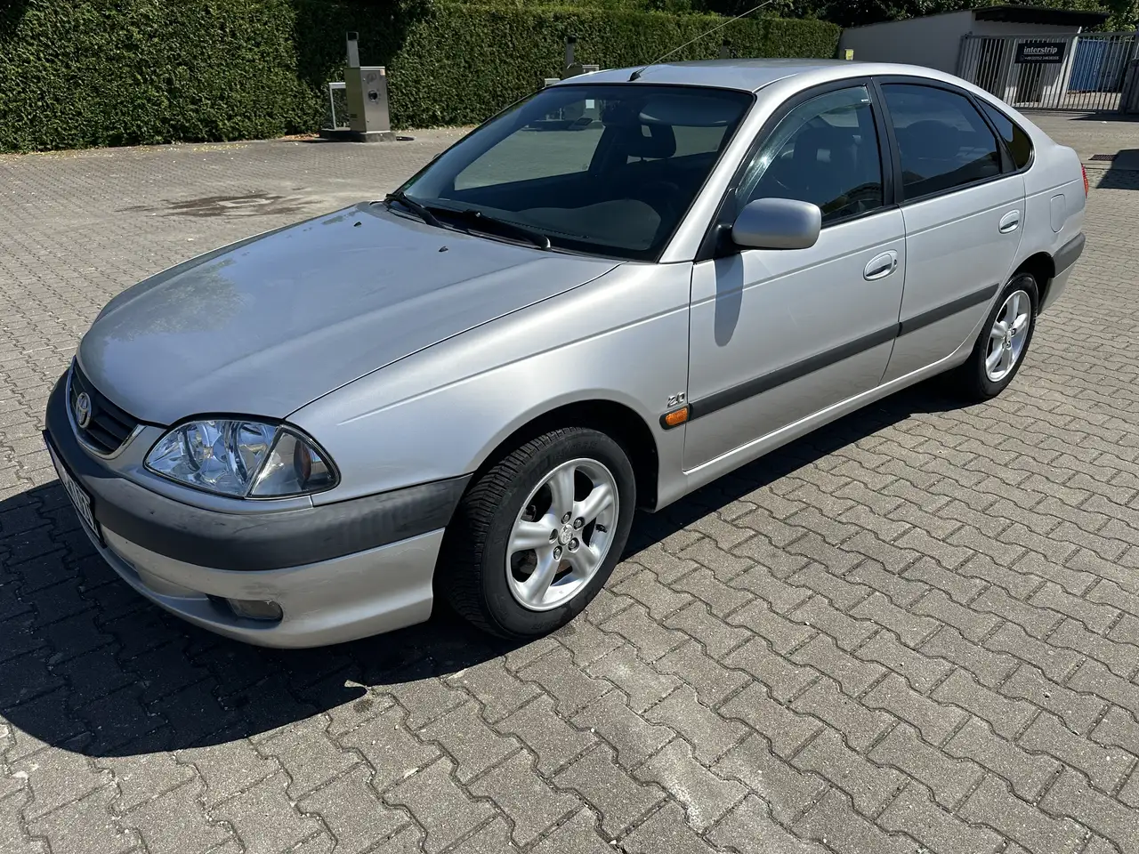 Toyota Avensis 2.0 linea sol, foto 2
