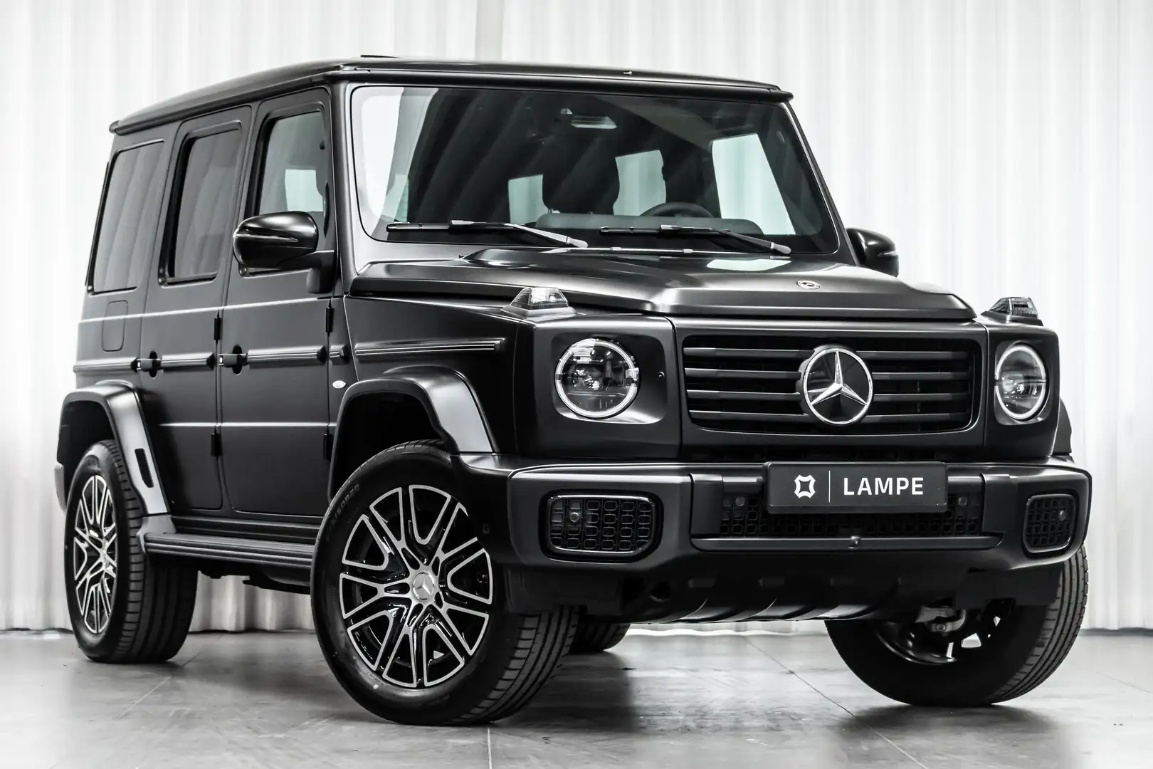 Mercedes-Benz G 580 EQ AMG Line Burmester Keyless Night Package ACC Zwart - 1