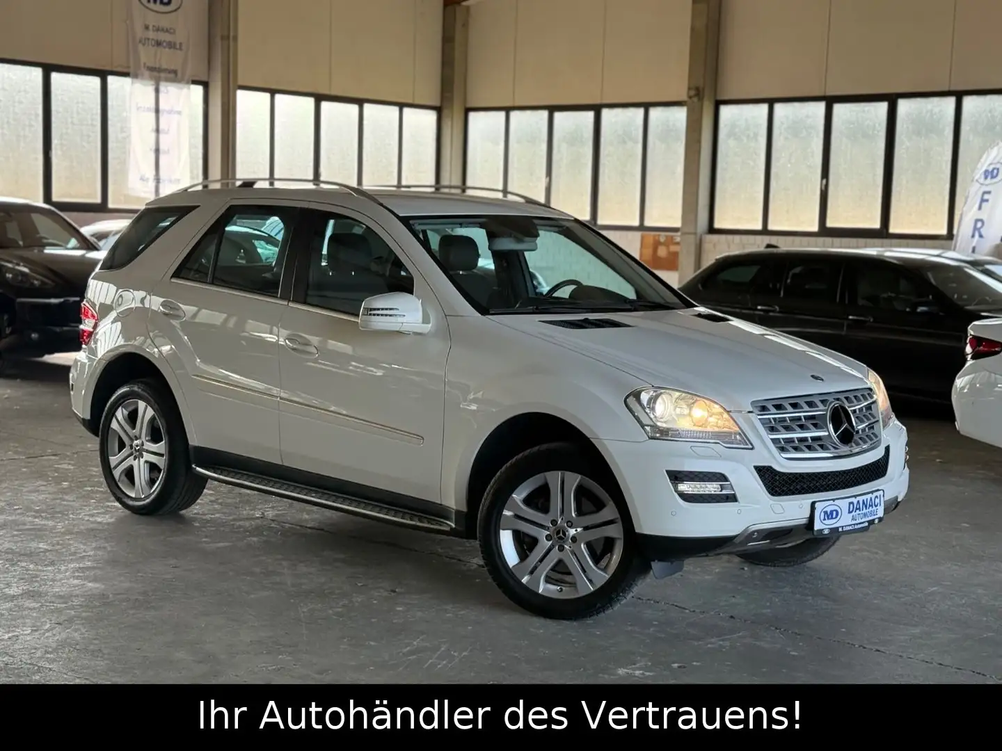 Mercedes-Benz ML 350 CDI 4Matic*1.Hand*AHK*XENON*PTS Fehér - 1