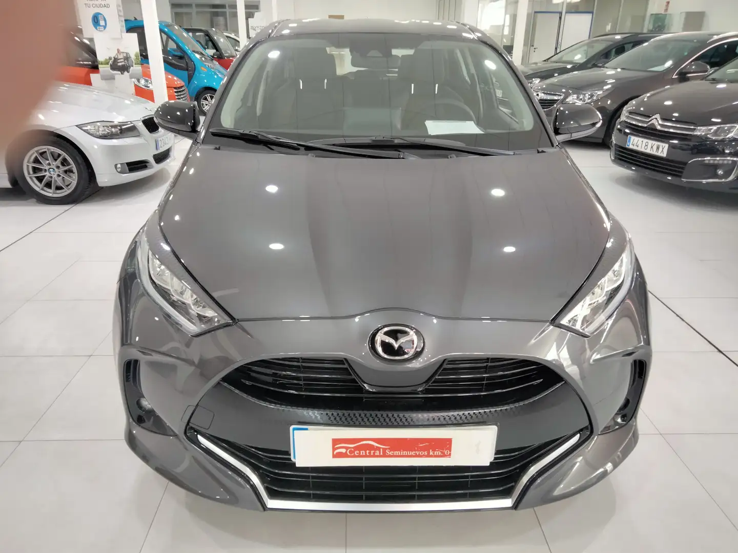 Mazda 2 Hybrid 1.5 Agile Comfort CVT 85kW - 1
