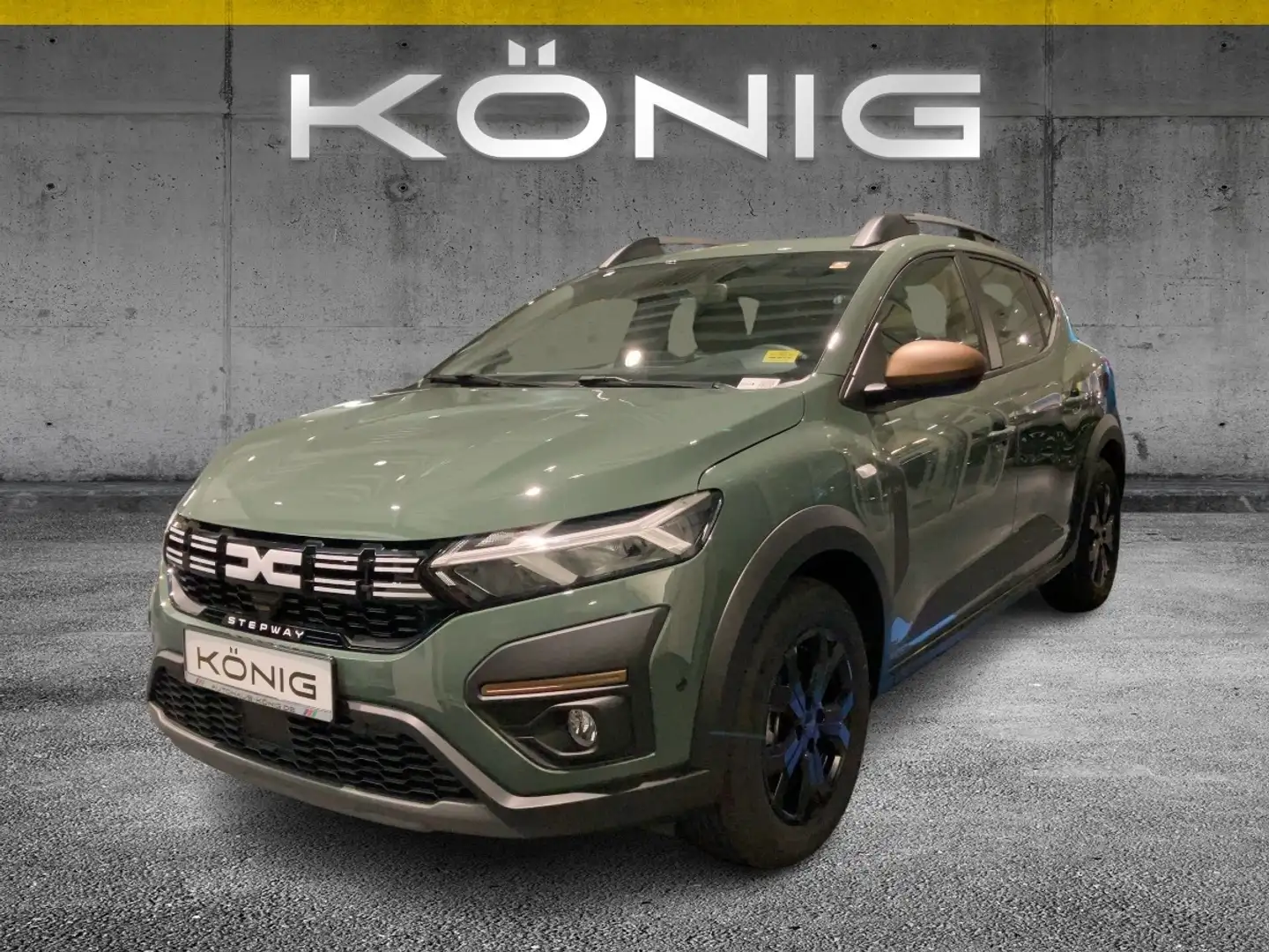 Dacia Sandero Stepway Extreme+ TCe 100 ECO-G Grau - 1