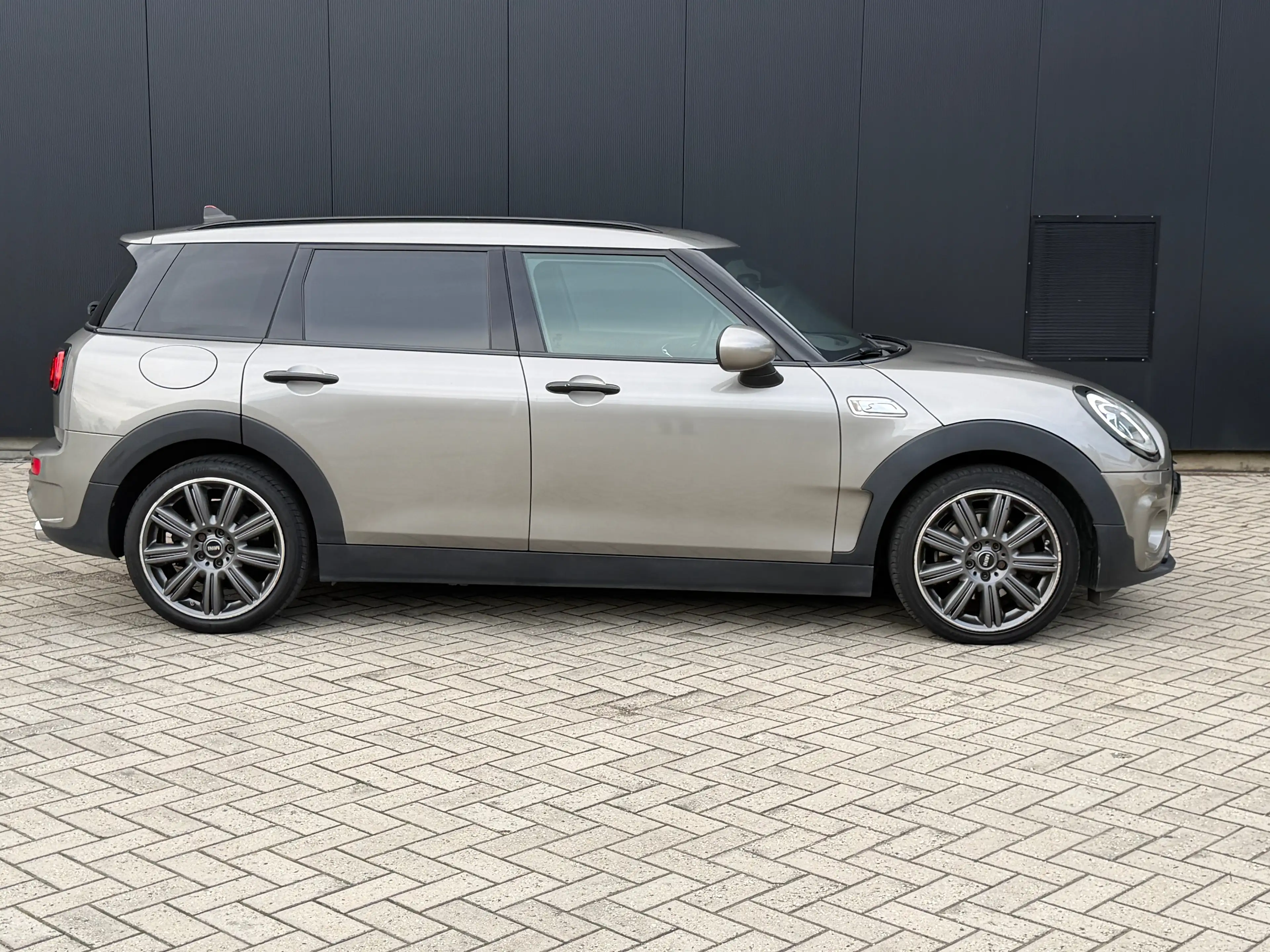 MINI Cooper S Clubman Mini Clubman 2.0A Cooper S — photo 3