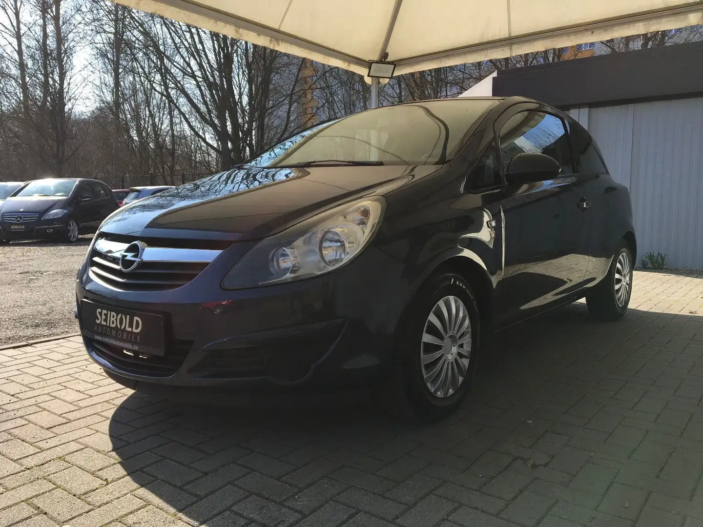Opel Corsa D Edition "111 Jahre"/Klima/Temp/Allw/TÜV Grau - 1