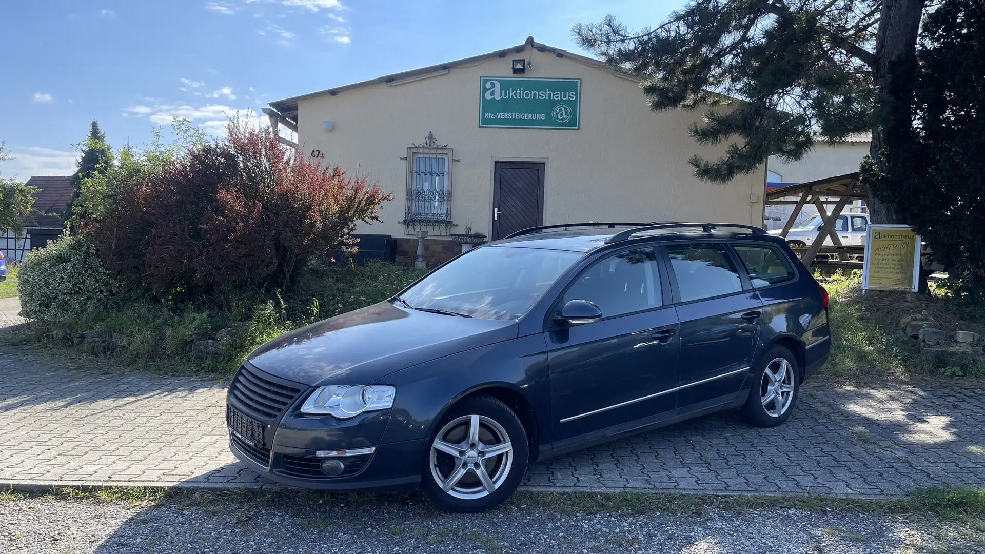 Volkswagen Passat Variant 4 Motion 2.0TDI Sportline - Allrad, TÜV 02/26 - Blau - 1