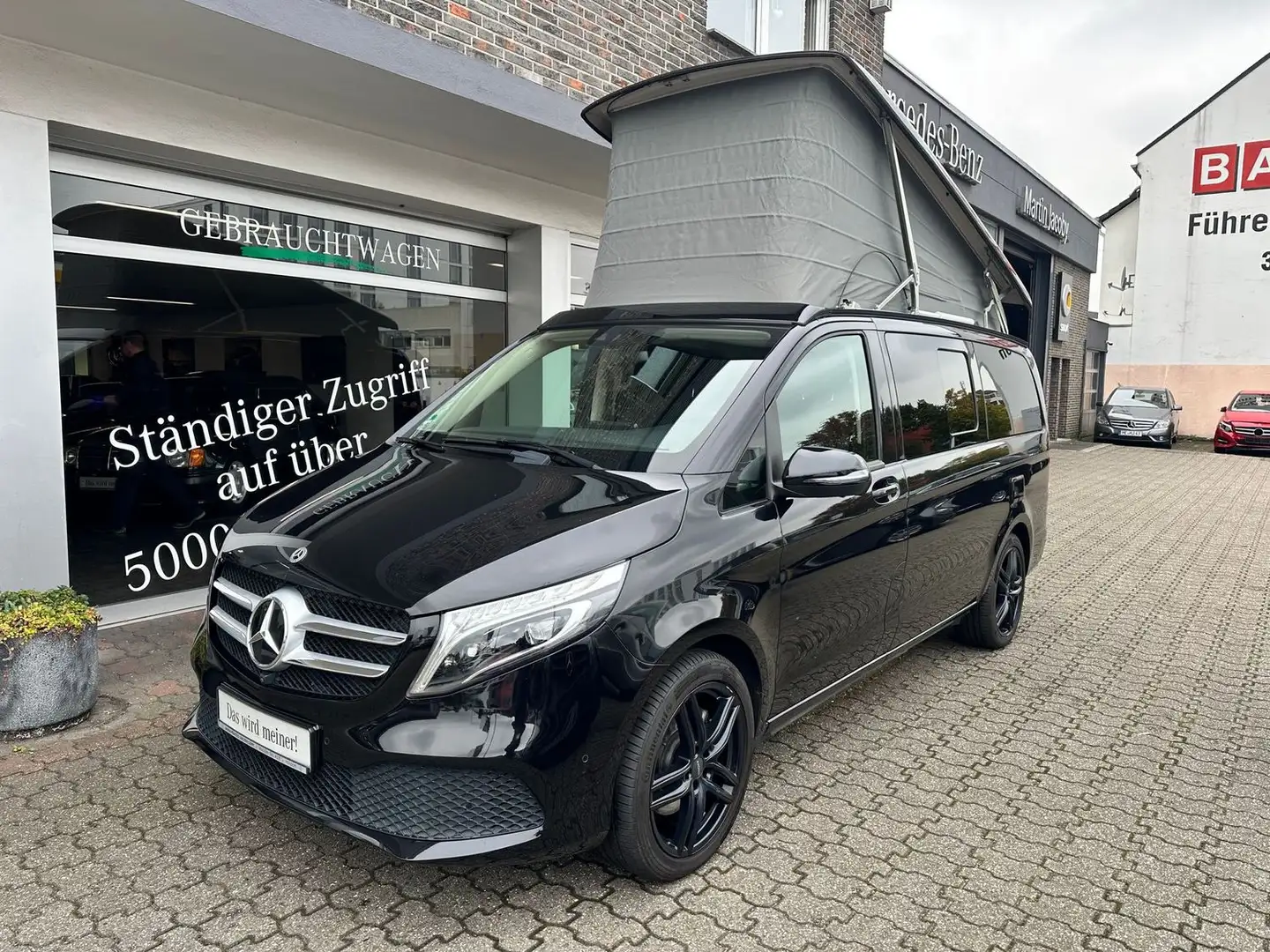 Mercedes-Benz V 300 d 4M Marco Polo - AHK - Dist. - 360° Noir - 1