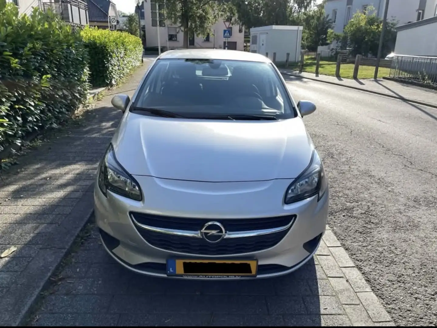 Opel Corsa 1.4 Color Edition 90 (4.75) - 2