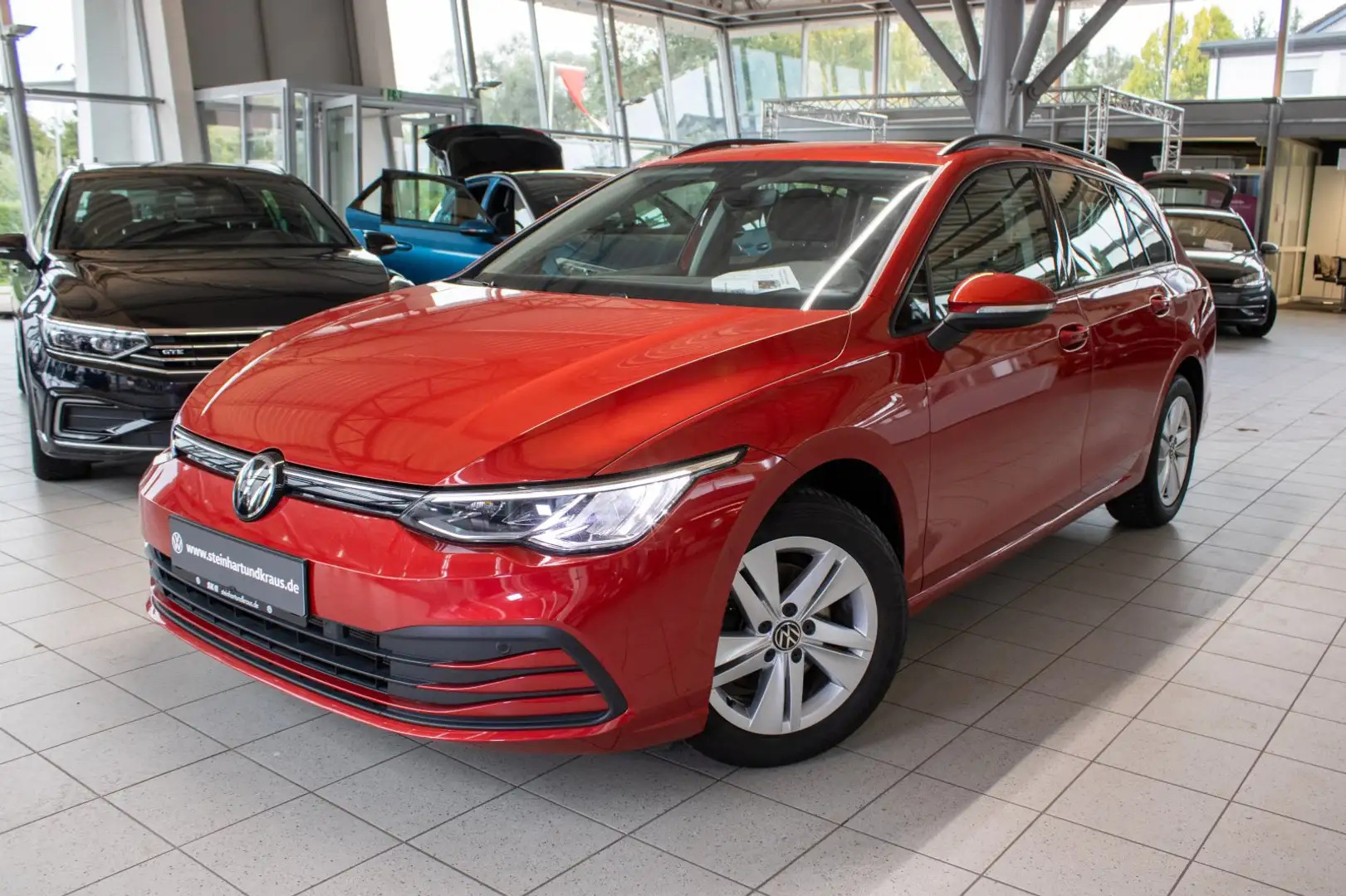 Volkswagen Golf Variant Variant Life | Navi Discover Media | ACC + Travel Rood - 1
