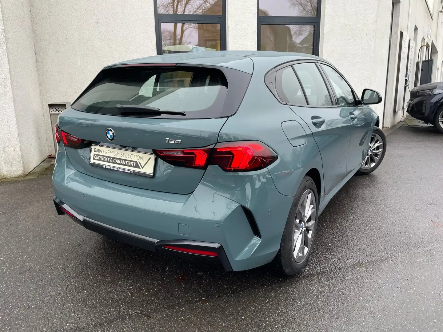 BMW 120 || Panorama Keyless adapt.LED Grün - 2