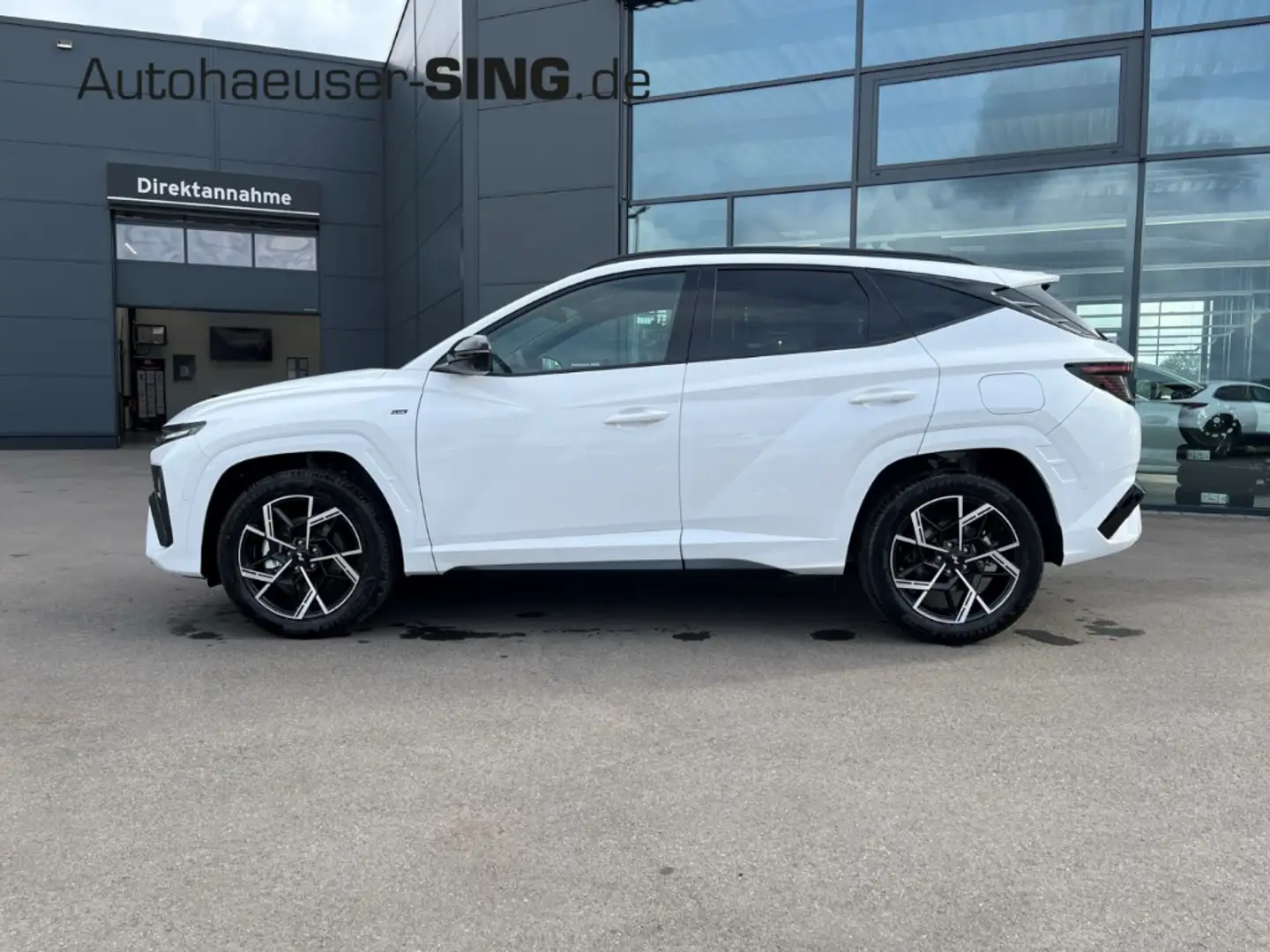 Hyundai TUCSON N-Line Automatik Pano Abstandstemp. LED Weiß - 2