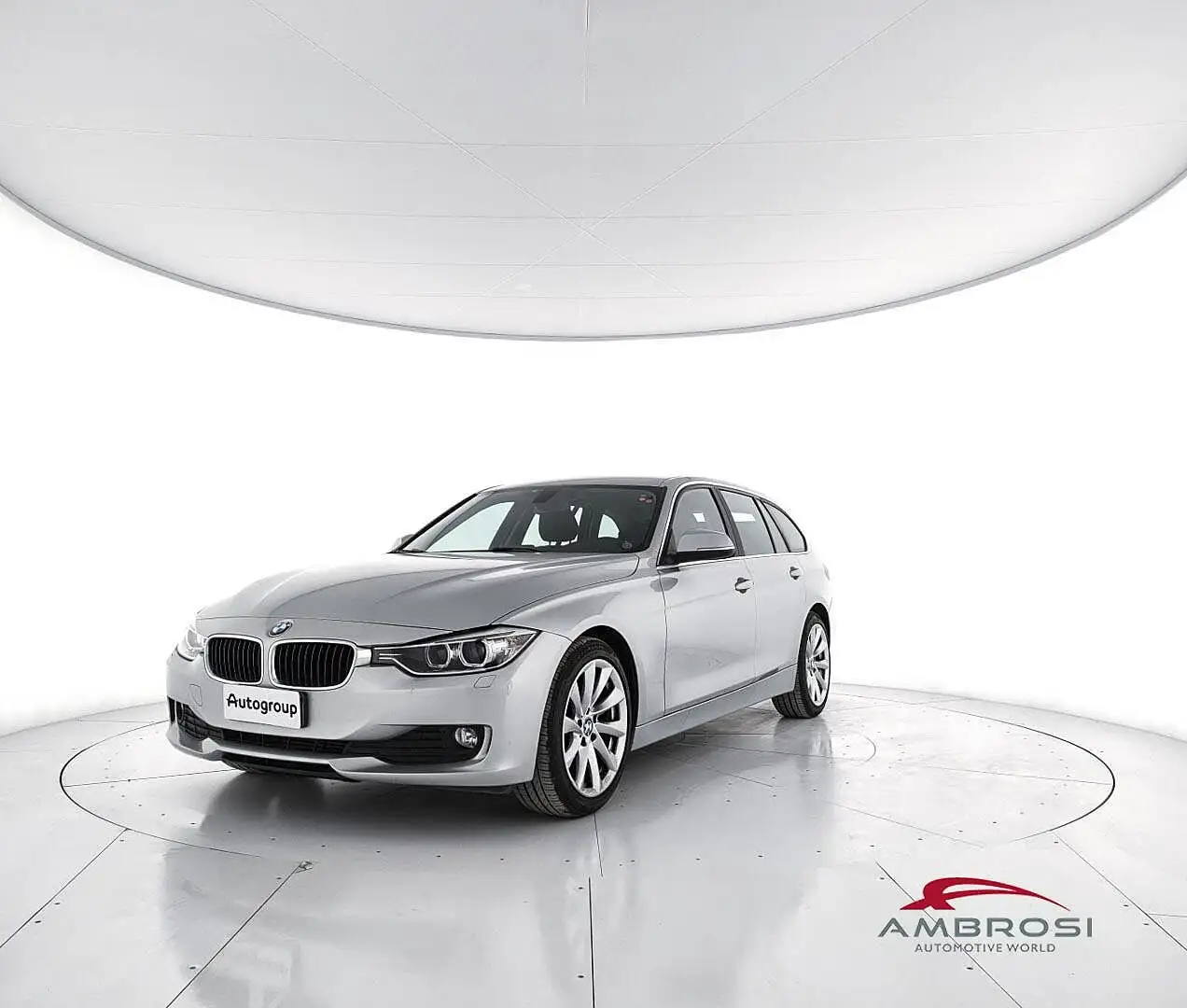 BMW 318 Touring 318d Business aut. Grigio - 1