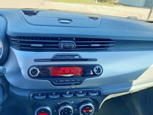 Alfa Romeo Giulietta view 18