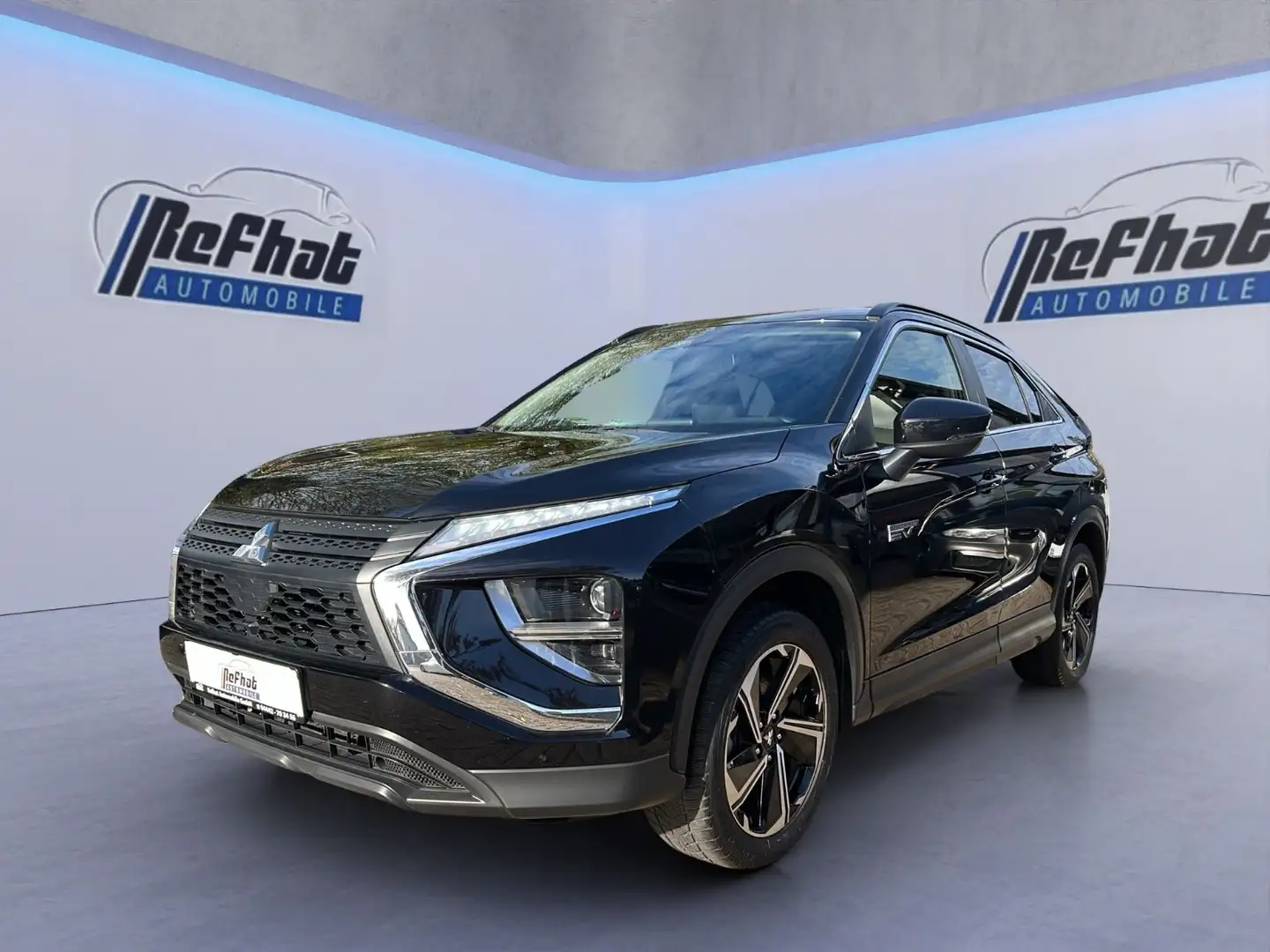 Mitsubishi Eclipse Cross Basis Hybrid 4WD*LED*AHK*SHZ*PDC* Schwarz - 2