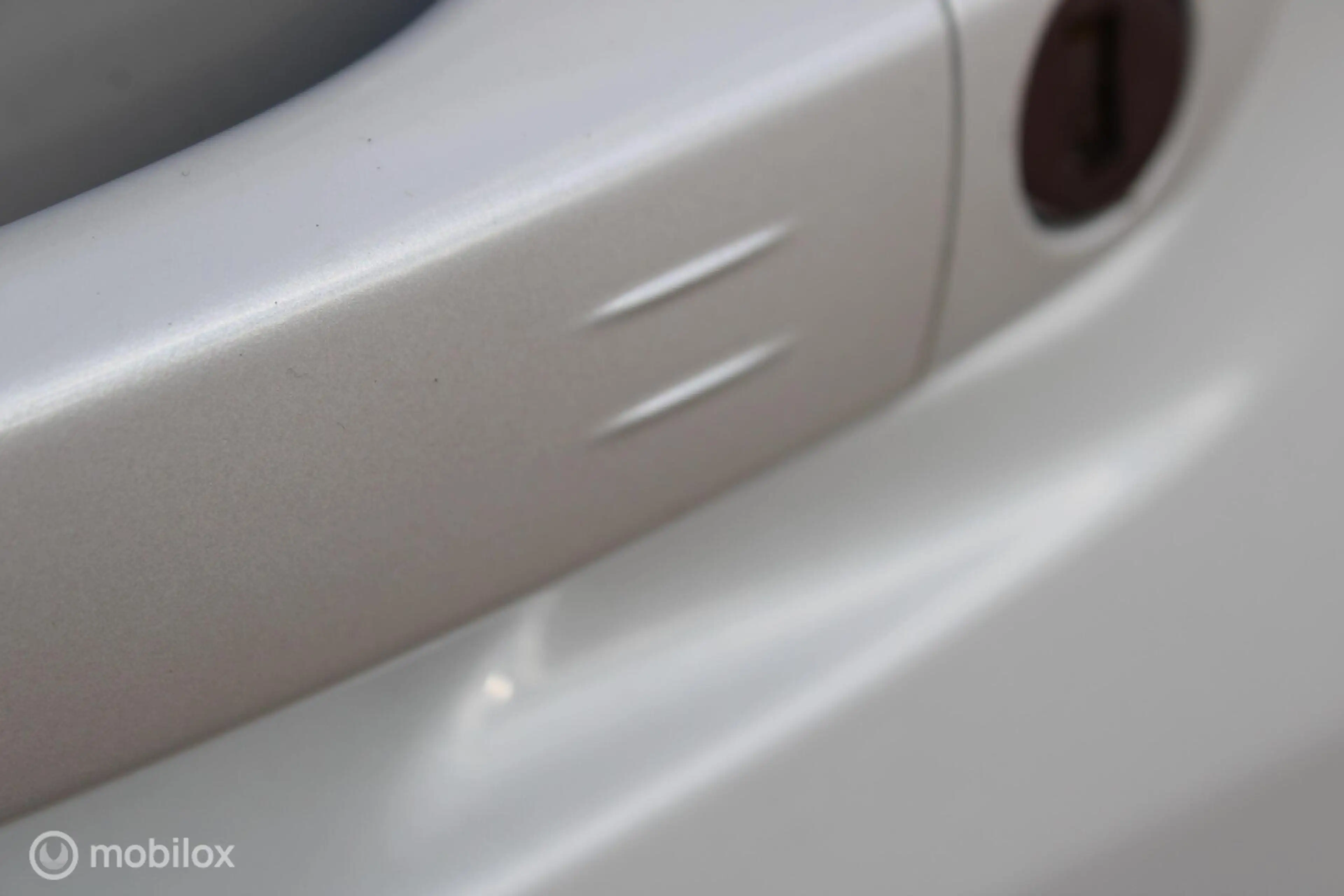 Peugeot e-208 EV Active Pack 50 kWh, Wit parelmoer, Donker glas, — photo 32