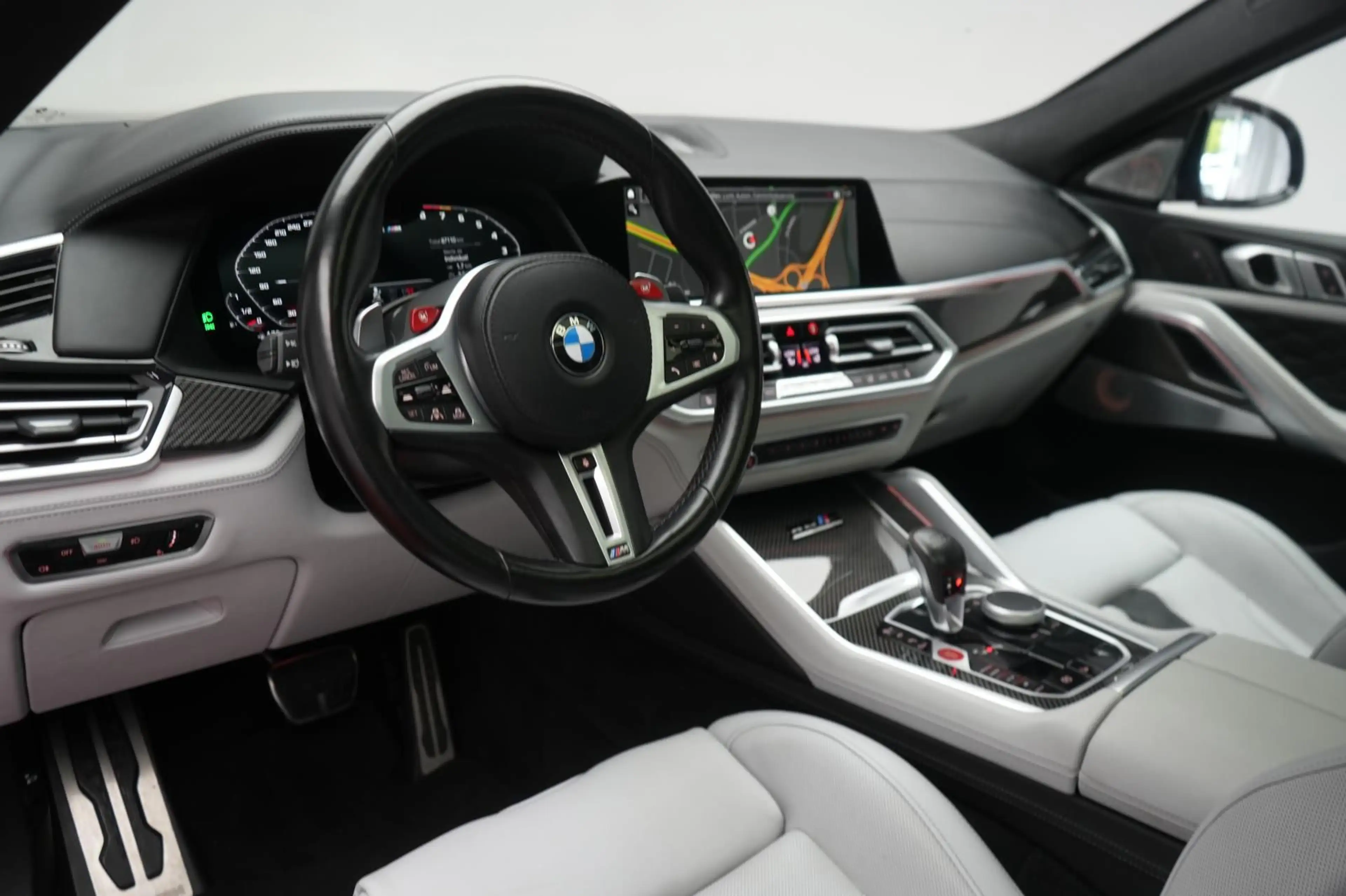 BMW X6 M Competition Laser/HUD/Skytop/B&W — photo 10