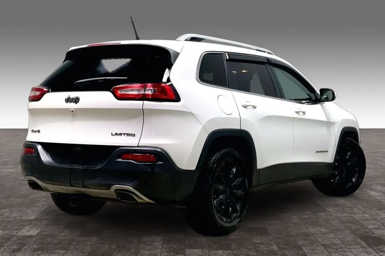 Jeep Cherokee снимка Jeep Cherokee