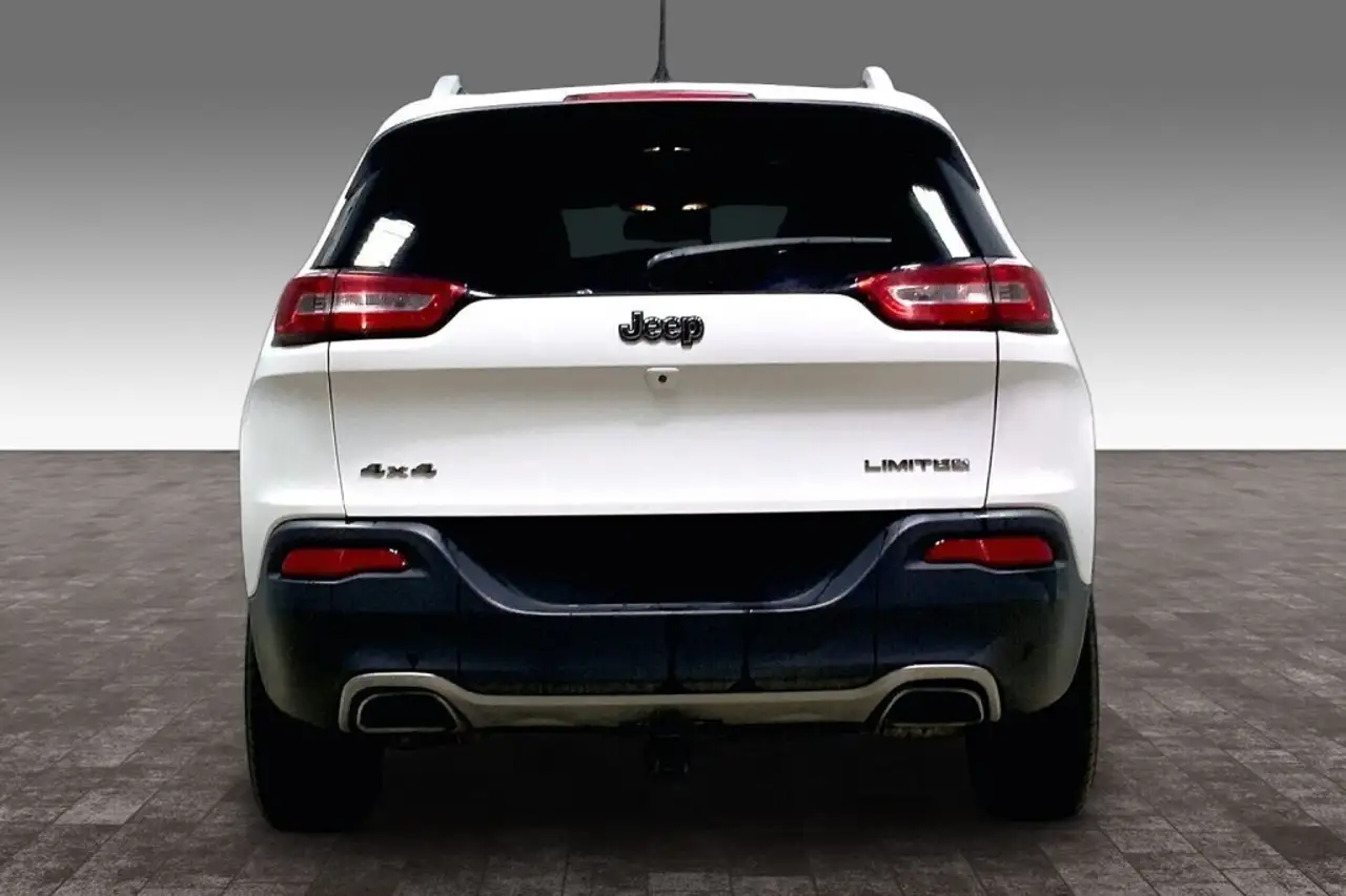 Jeep Cherokee снимка Jeep Cherokee