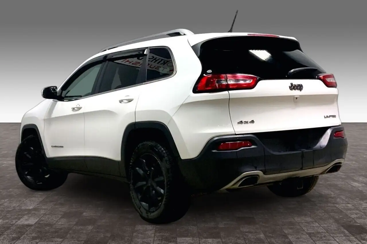 Jeep Cherokee снимка Jeep Cherokee