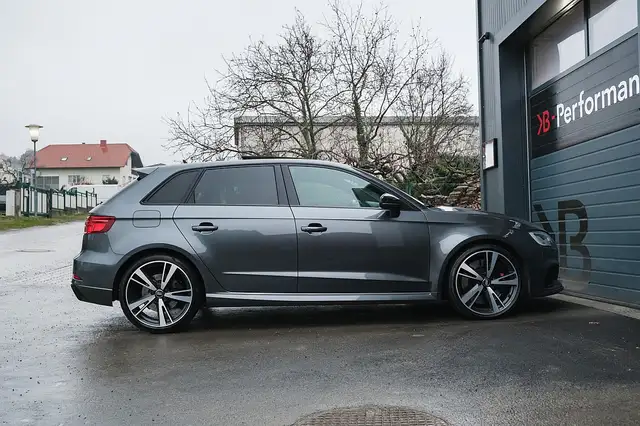 Audi RS3 SB 2,5 TFSI quattro S-tronic/MATRIX/PANO/VIRTUA... Ansicht 11