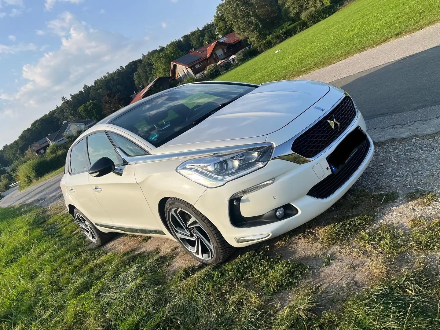 DS Automobiles DS 5 Hybrid 4 Fehér - 1