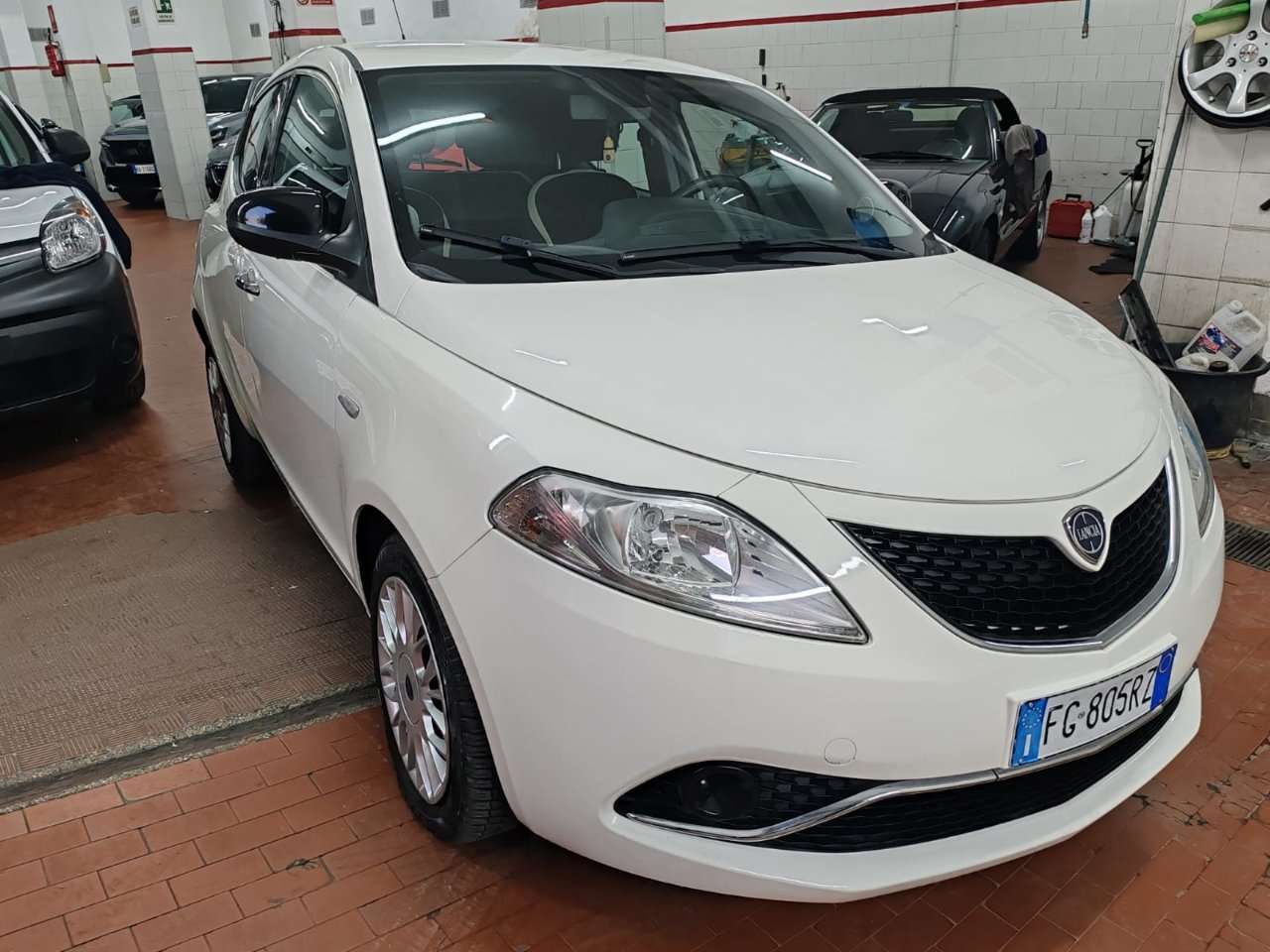 Lancia Ypsilon 1.2 Gold 5 POSTI GPL