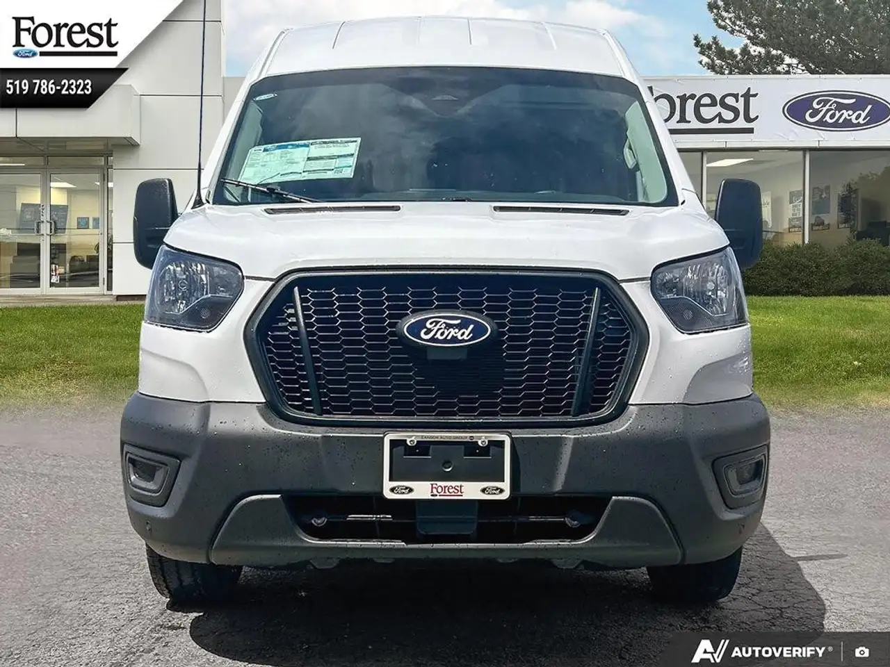 Ford Transit Cargo Van снимка Ford Transit Cargo Van